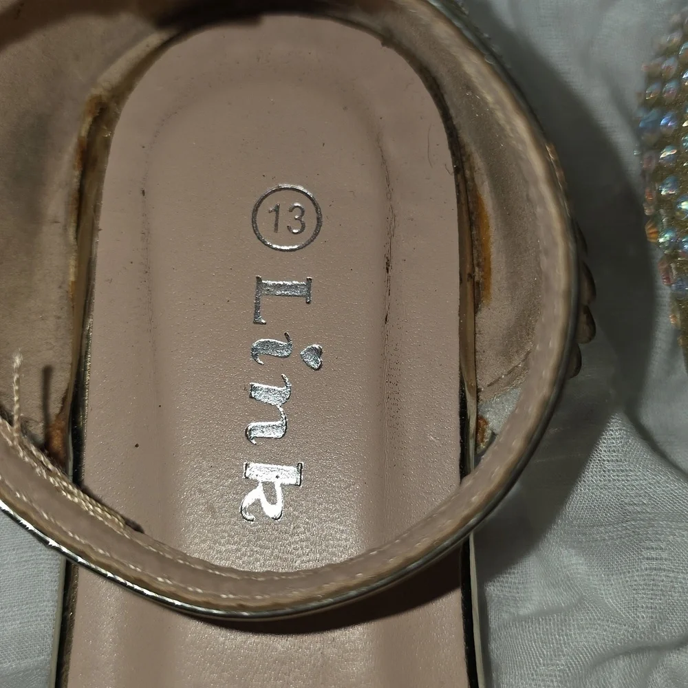 (J36) Link Gold Crystal Embellished Sandals